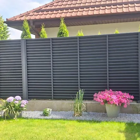 Stary Tartak Apartment *